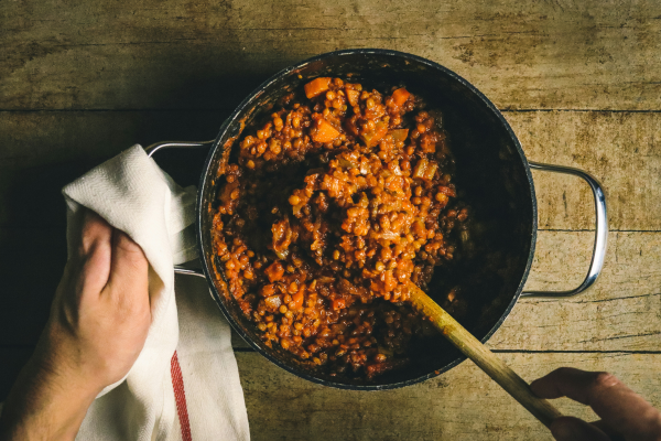 Lean on beans and legumes. Chickpeas, lentils, black beans, kidney beans, and edamame are among the most kidney-friendly protein sources available. Aim for at least three servings per week and build from there. Blue Zones research has found that people who eat at least a cup of beans per day tend to live four to seven years longer than those who don’t.